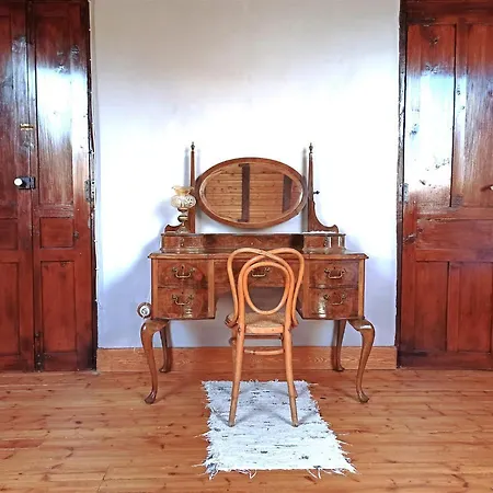 Santa Emilia Bed & Breakfast *