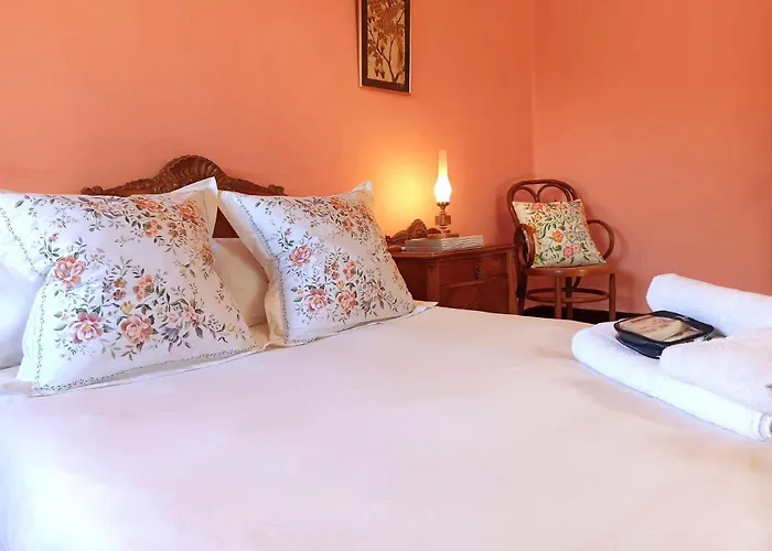 Santa Emilia Bed & Breakfast *